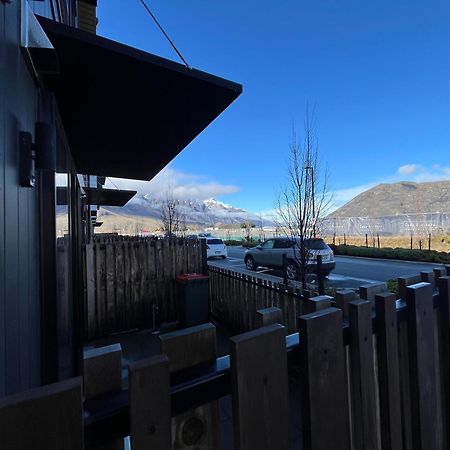 Queenstown Studio - 5Mins To Airport - Aircond - Free Wifi - Walk To Centre Exterior foto